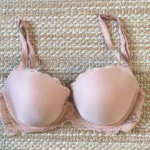Victoria’s Secret Dream Angels lined Demi bra